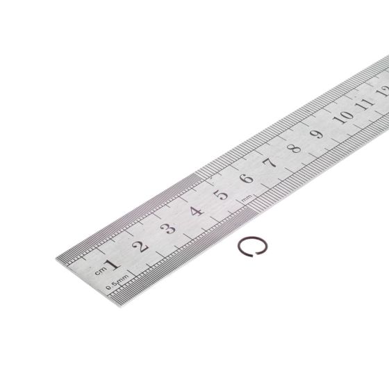 Valve Circlips for Jap 4/3B Industrial Engine - 10374
