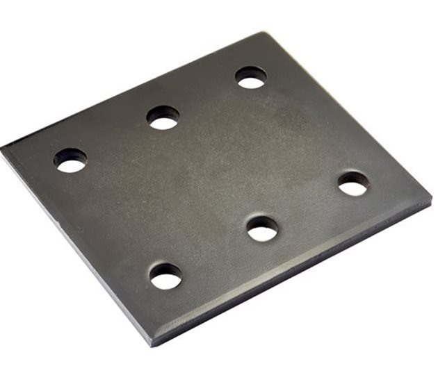 DAF LF Body Mounting Plate, 150 x 135 x 8 mm, 6 x 13.5 mm, Black